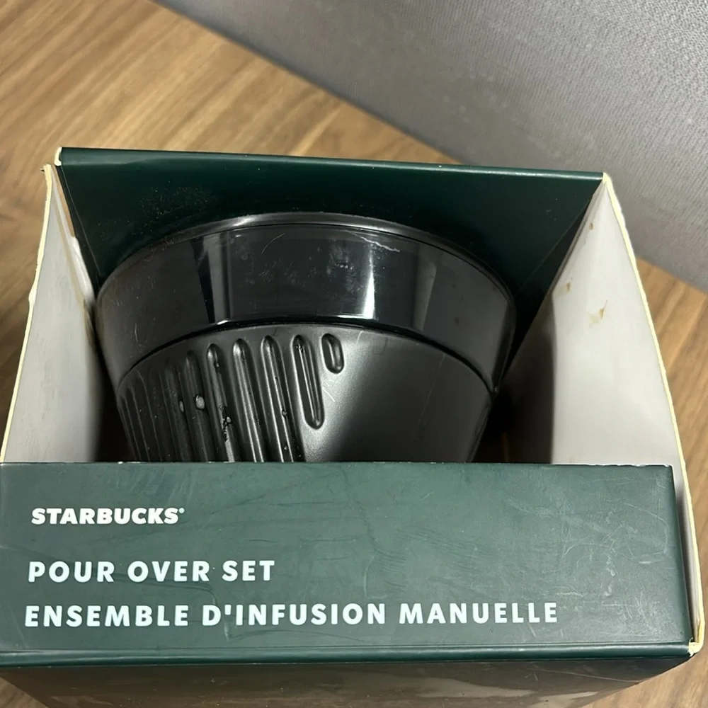 New! Starbucks pour over set